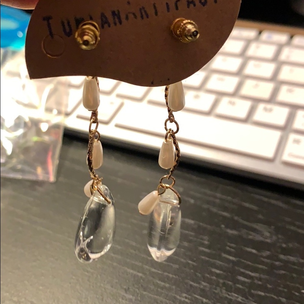 Earrings - Picture 3 of 3